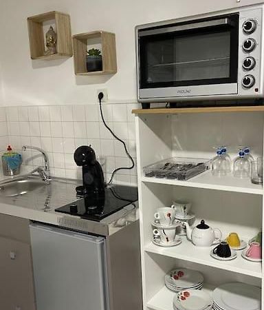 Joli Studio Dans Le Village Saintes-Maries-de-la-Mer Kültér fotó
